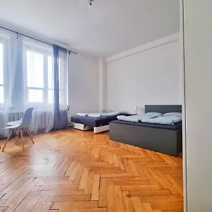 In Old Town Apartament